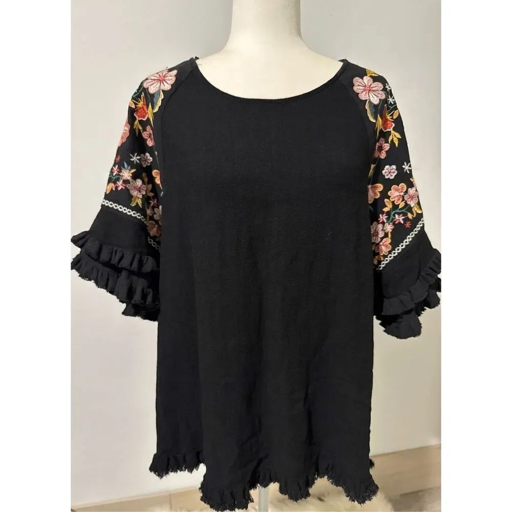 Umgee  double Ruffle sleeve Embroidered top M - Picture 2 of 10